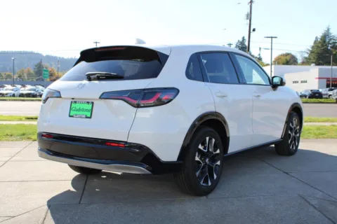 More photos of 2027 Honda HR-V EX-L at Honda of Gladstone, OR