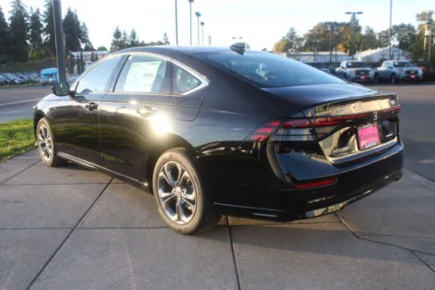 Another view of 2026 Honda Accord Hybrid EX-L for sale in Gladstone, OR at Honda of Gladstone
