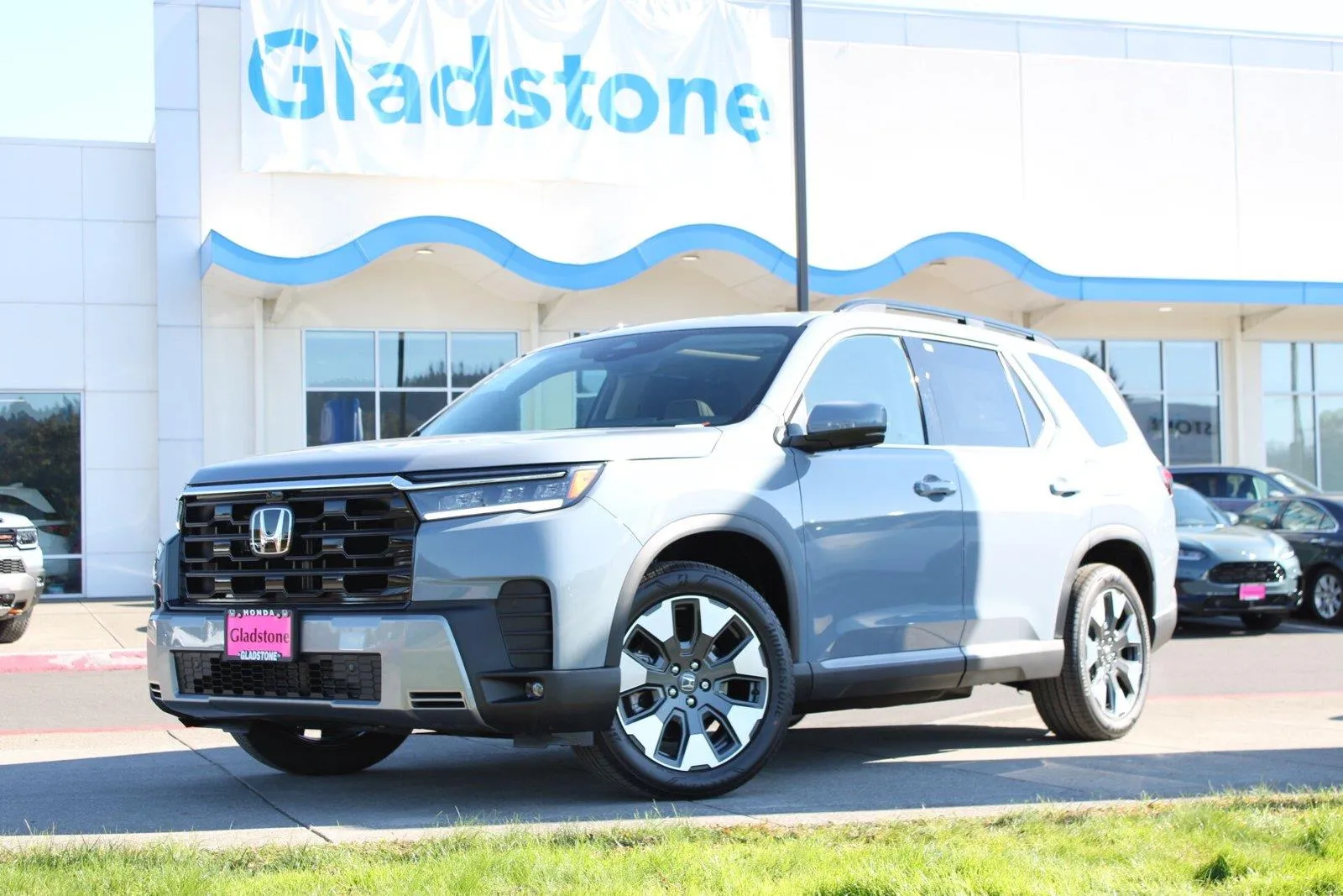 Gray 2026 Honda Pilot Elite for sale in Gladstone, OR