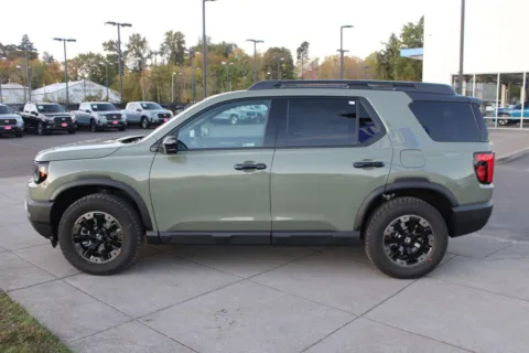Photos of 2026 Honda Passport TrailSport Elite for sale in Gladstone, OR at Honda of Gladstone
