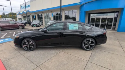 Another view of 2026 Honda Accord Sedan SE for sale in Gladstone, OR at Honda of Gladstone