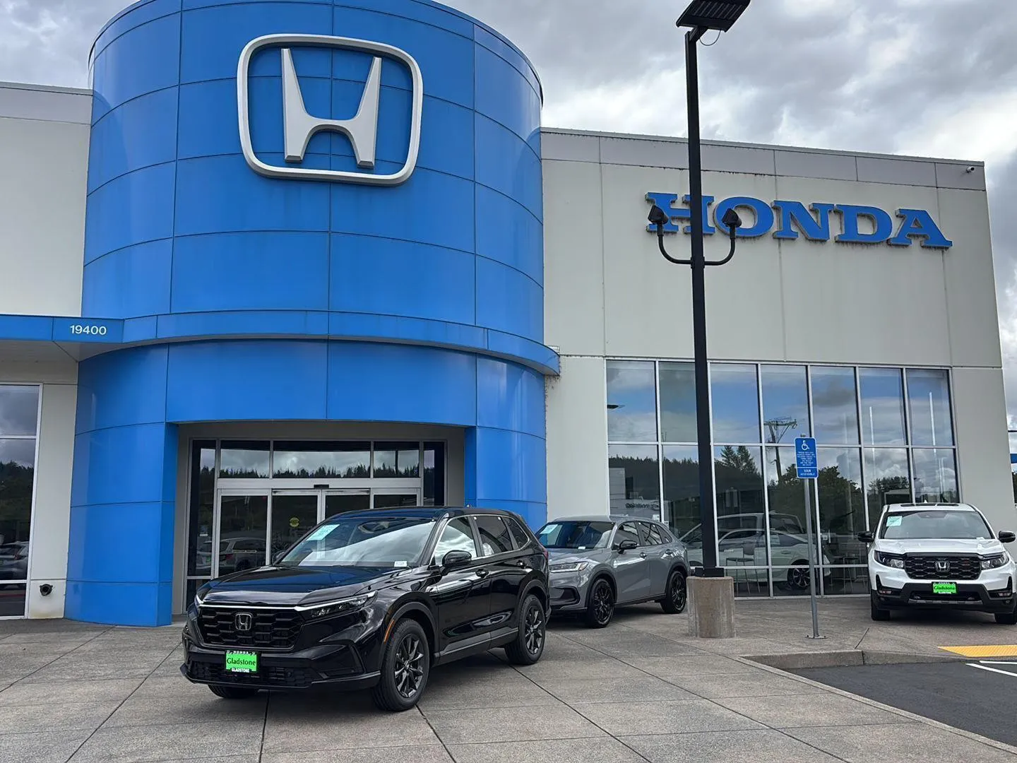 Black 2027 Honda CR-V EX-L for sale in Gladstone, OR