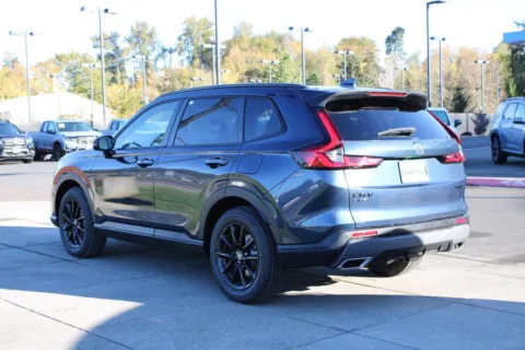 Another view of 2027 Honda CR-V Hybrid Sport-L for sale in Gladstone, OR at Honda of Gladstone