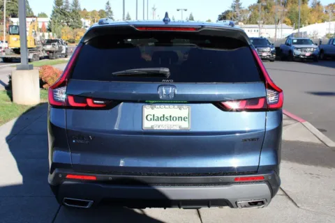 More photos of 2027 Honda CR-V Hybrid Sport-L at Honda of Gladstone, OR