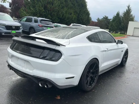 More photos of 2018 Ford Mustang GT at Honda of Gladstone, OR