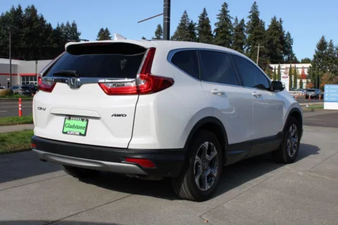 More photos of 2019 Honda CR-V EX-L at Honda of Gladstone, OR