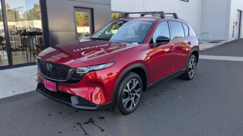 Photos of 2026 Mazda CX-5 2.5 S Preferred for sale in Gladstone, OR at Mazda of Gladstone