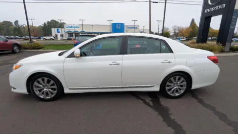 Another view of 2011 Toyota Avalon Limited for sale in Gladstone, OR at Mazda of Gladstone