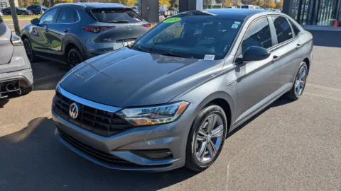 Photos of 2019 Volkswagen Jetta R-Line for sale in Gladstone, OR at Mazda of Gladstone