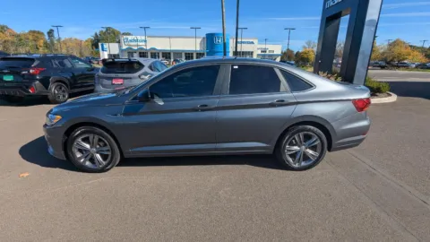 Another view of 2019 Volkswagen Jetta R-Line for sale in Gladstone, OR at Mazda of Gladstone