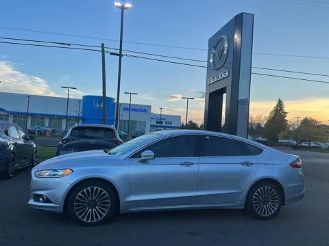 Photos of 2016 Ford Fusion SE for sale in Gladstone, OR at Mazda of Gladstone