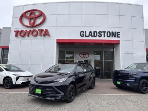 Black 2026 Toyota Sienna Woodland Edition for sale in Gladstone, OR
