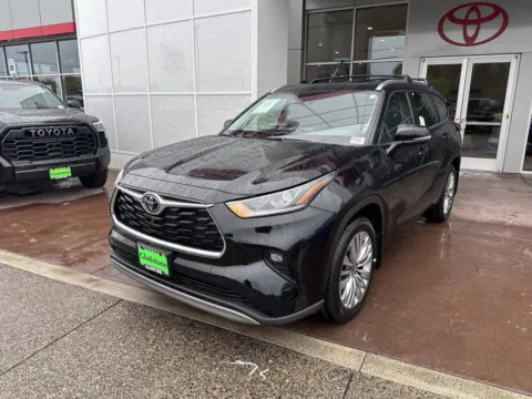 Photos of 2026 Toyota Highlander Platinum for sale in Gladstone, OR at Toyota of Gladstone