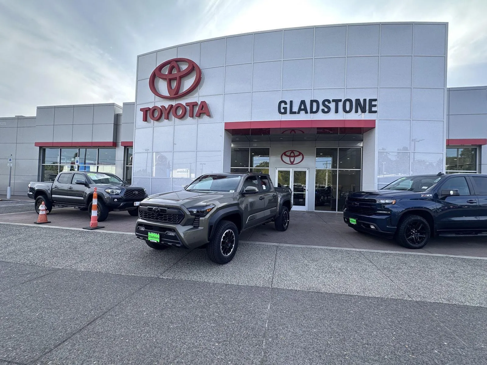 Brown 2026 Toyota Tacoma TRD Off Road for sale in Gladstone, OR