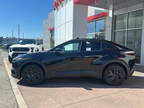 Another view of 2026 Toyota C-HR SE for sale in Gladstone, OR at Toyota of Gladstone