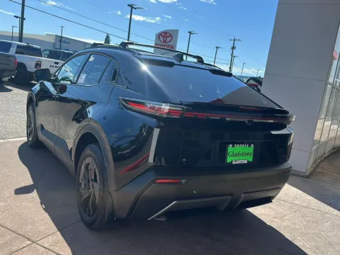 More photos of 2026 Toyota C-HR SE at Toyota of Gladstone, OR