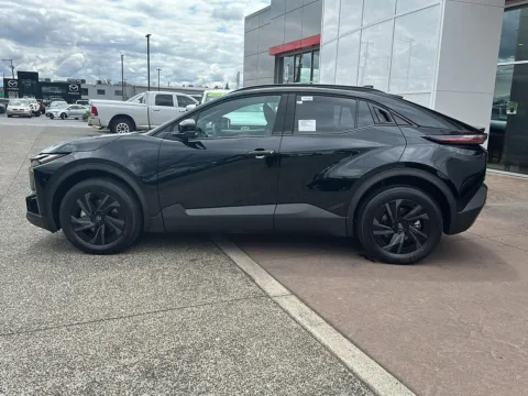 Another view of 2026 Toyota C-HR SE for sale in Gladstone, OR at Toyota of Gladstone
