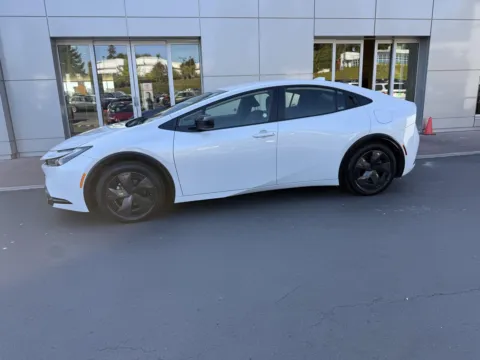 More photos of 2025 Toyota Prius LE at Toyota of Gladstone, OR