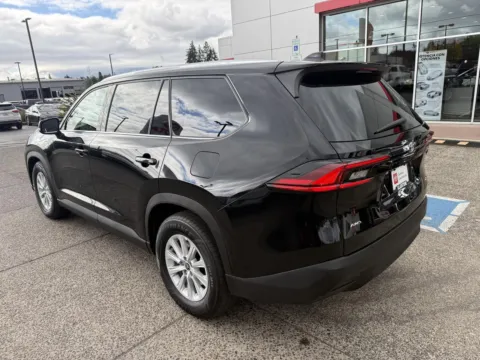 More photos of 2025 Toyota Grand Highlander XLE AWD at Toyota of Gladstone, OR
