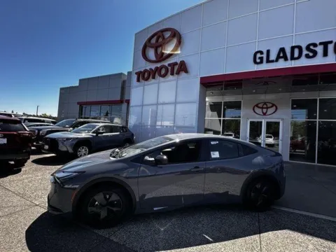 Photos of 2026 Toyota Prius Plug-In Hybrid SE for sale in Gladstone, OR at Toyota of Gladstone
