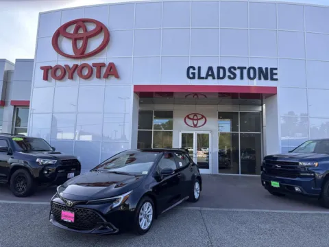 Black 2027 Toyota Corolla Hatchback SE for sale in Gladstone, OR