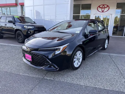 Photos of 2027 Toyota Corolla Hatchback SE for sale in Gladstone, OR at Toyota of Gladstone