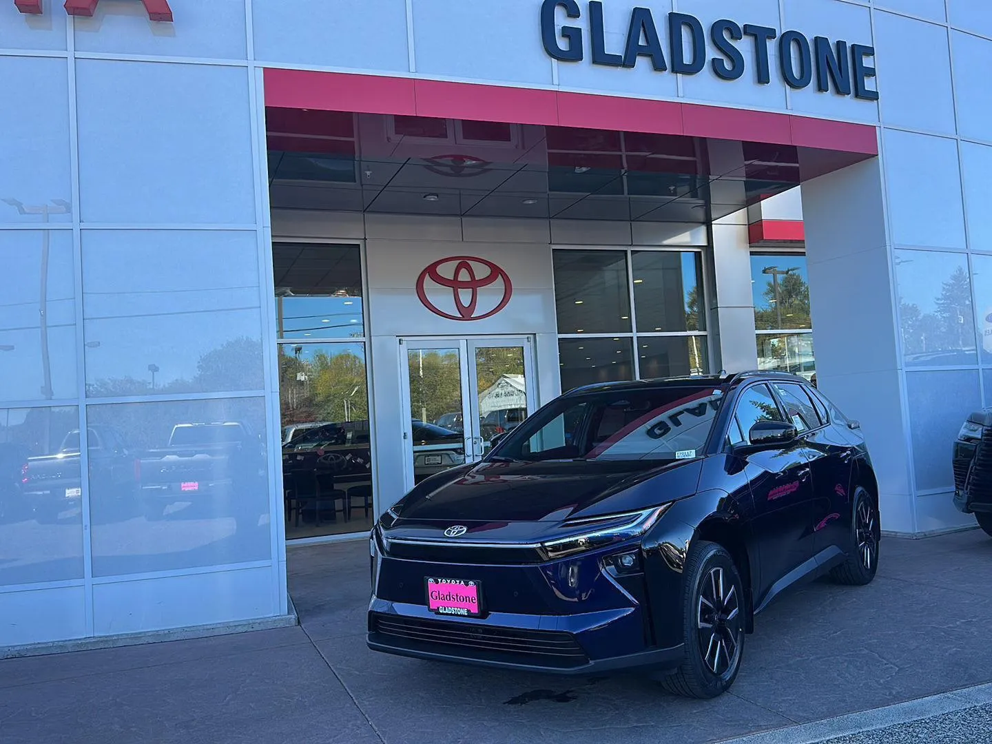 Blue 2027 Toyota bZ XLE Plus for sale in Gladstone, OR
