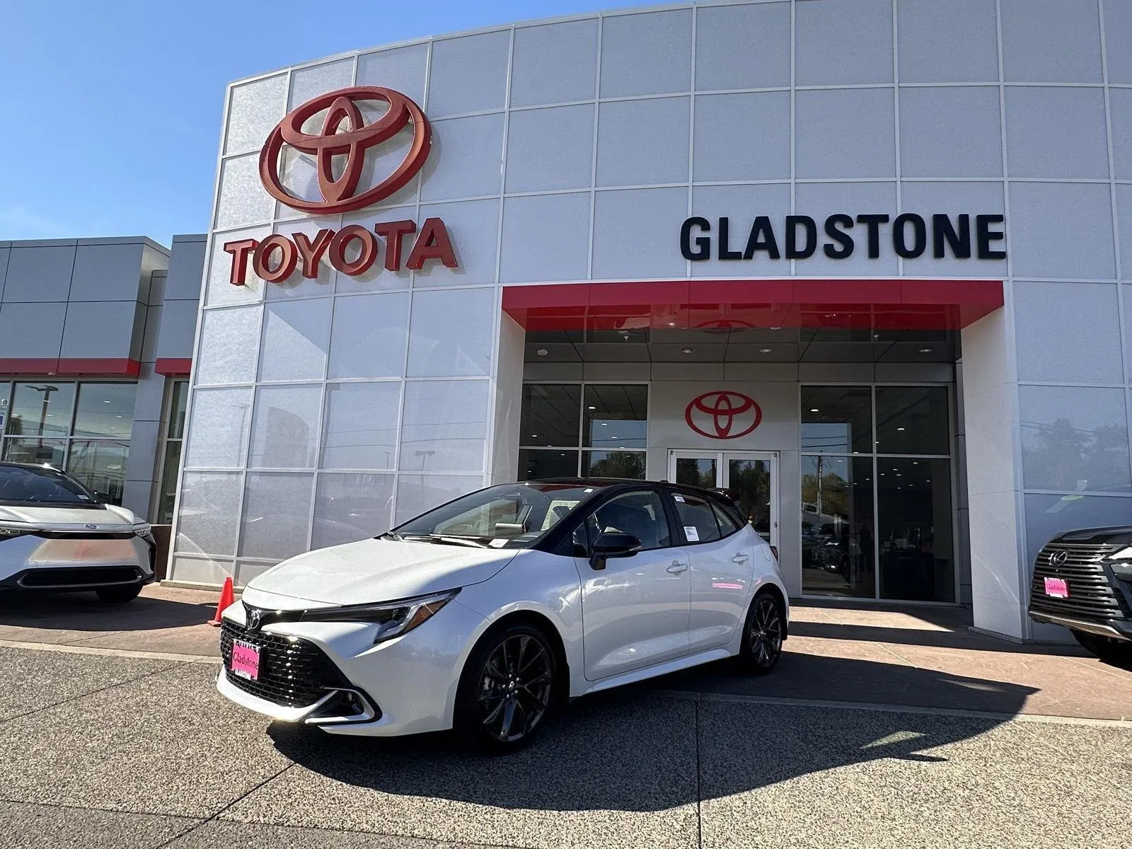 White 2027 Toyota Corolla Hatchback XSE for sale in Gladstone, OR