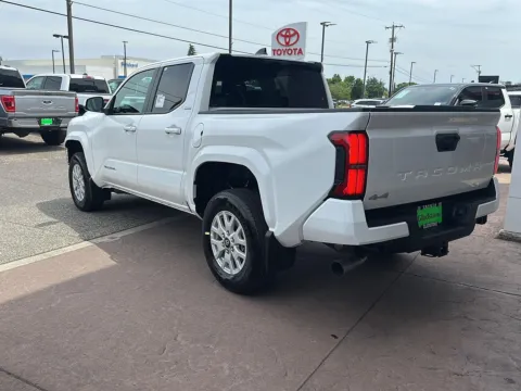 Another view of 2026 Toyota Tacoma SR5 for sale in Gladstone, OR at Toyota of Gladstone