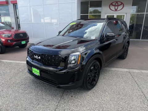 Photos of 2022 Kia Telluride EX for sale in Gladstone, OR at Toyota of Gladstone