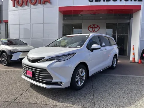 Photos of 2026 Toyota Sienna Limited for sale in Gladstone, OR at Toyota of Gladstone