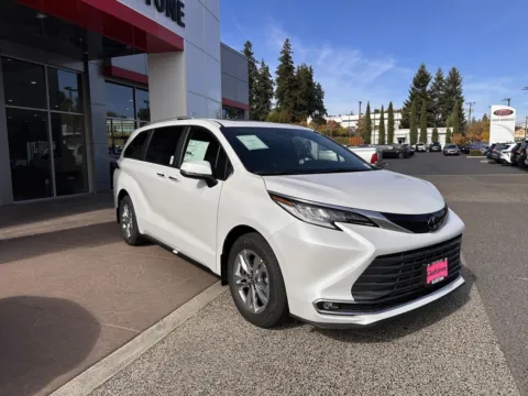 More photos of 2026 Toyota Sienna Limited at Toyota of Gladstone, OR