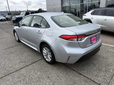 More photos of 2027 Toyota Corolla LE at Toyota of Gladstone, OR