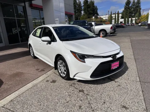 More photos of 2027 Toyota Corolla LE at Toyota of Gladstone, OR