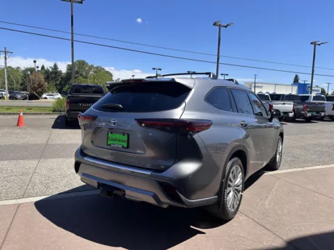 More photos of 2026 Toyota Highlander Platinum at Toyota of Gladstone, OR