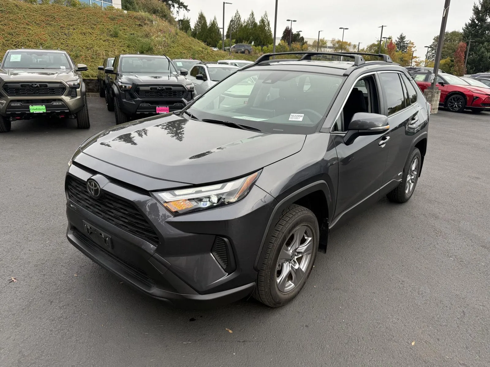 Gray 2025 Toyota RAV4 Hybrid XLE for sale in Gladstone, OR