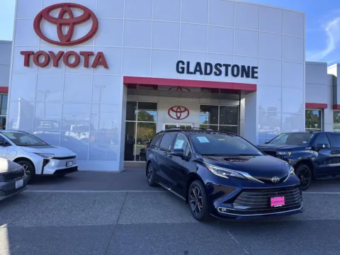 Blue 2026 Toyota Sienna Platinum for sale in Gladstone, OR