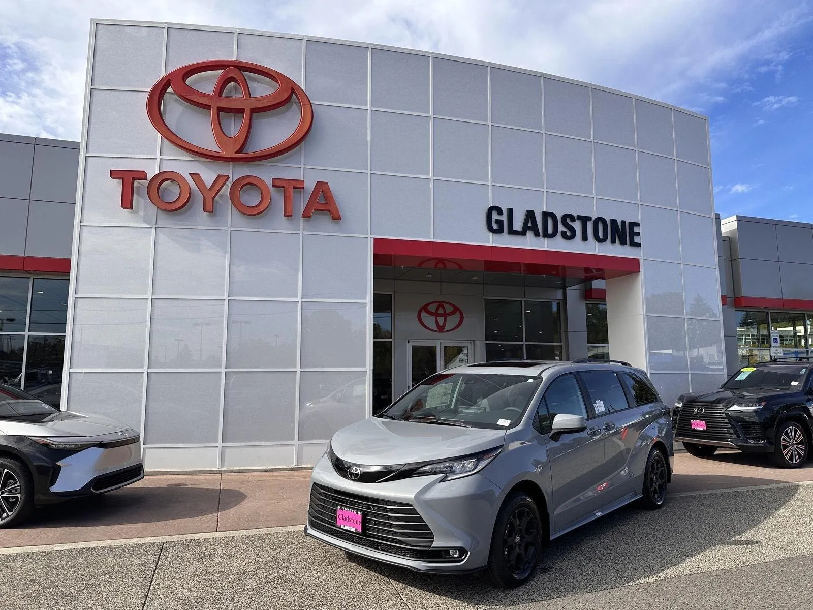 Gray 2026 Toyota Sienna Woodland Edition for sale in Gladstone, OR