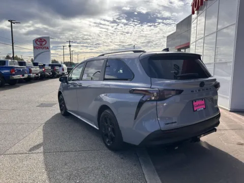 Another view of 2026 Toyota Sienna Woodland Edition for sale in Gladstone, OR at Toyota of Gladstone