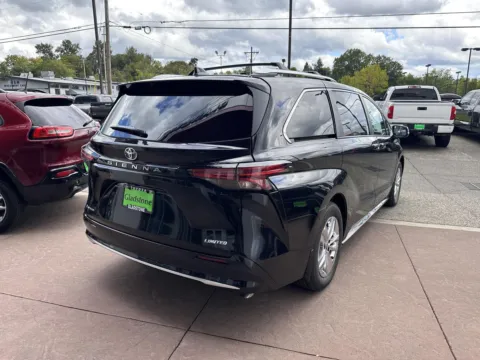 More photos of 2026 Toyota Sienna Limited at Toyota of Gladstone, OR