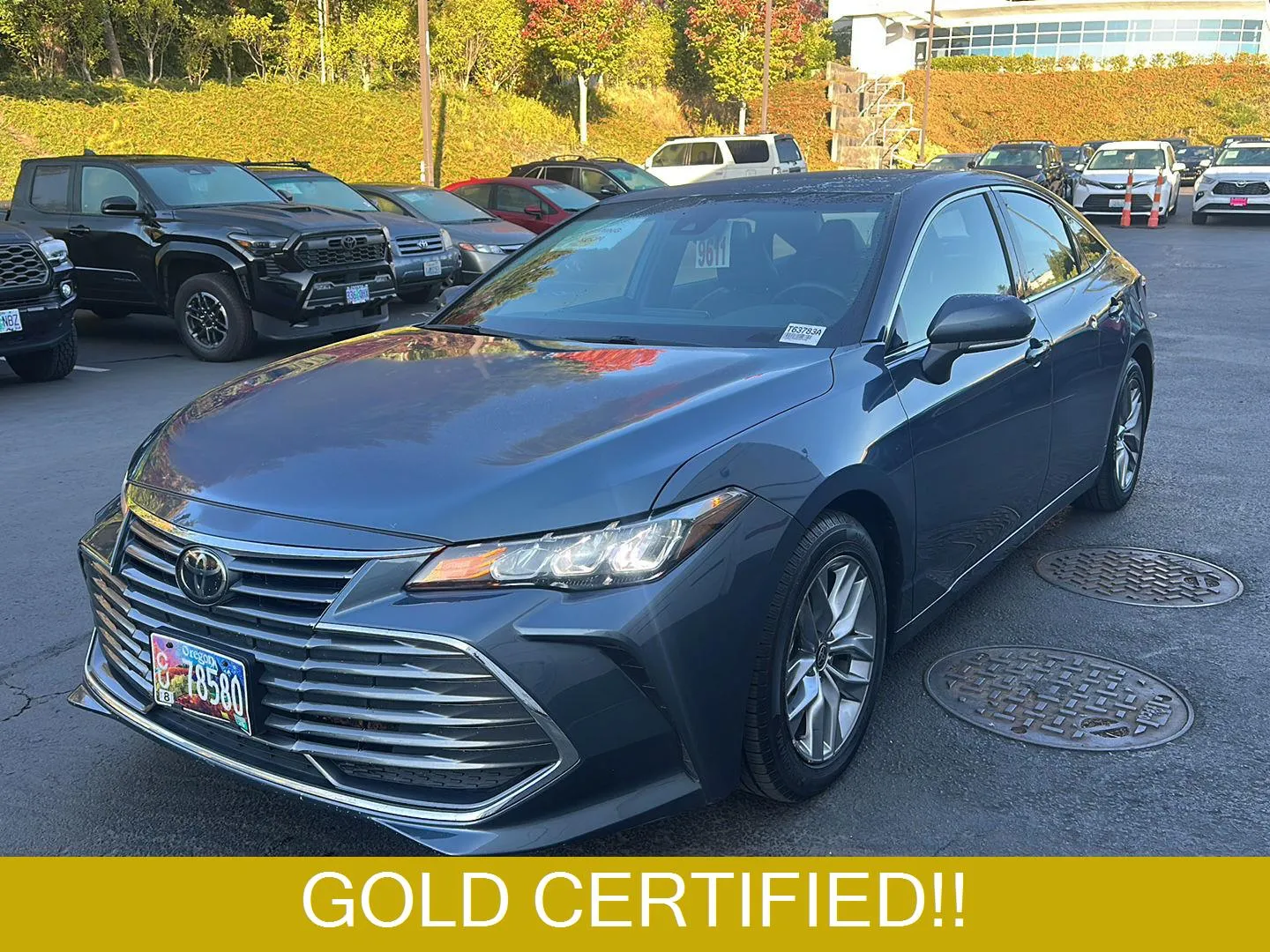 Gray 2022 Toyota Avalon XLE for sale in Gladstone, OR