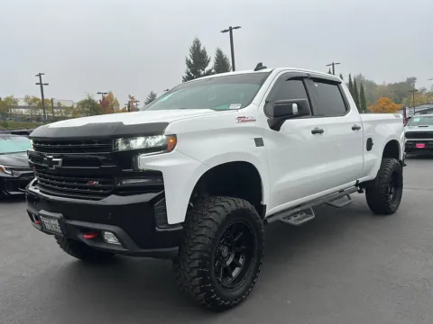 White 2020 Chevrolet Silverado 1500 LT Trail Boss for sale in Gladstone, OR