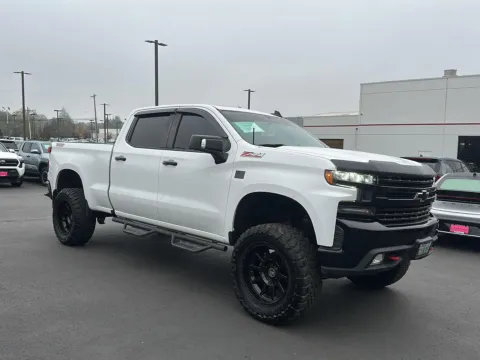 More photos of 2020 Chevrolet Silverado 1500 LT Trail Boss at Toyota of Gladstone, OR