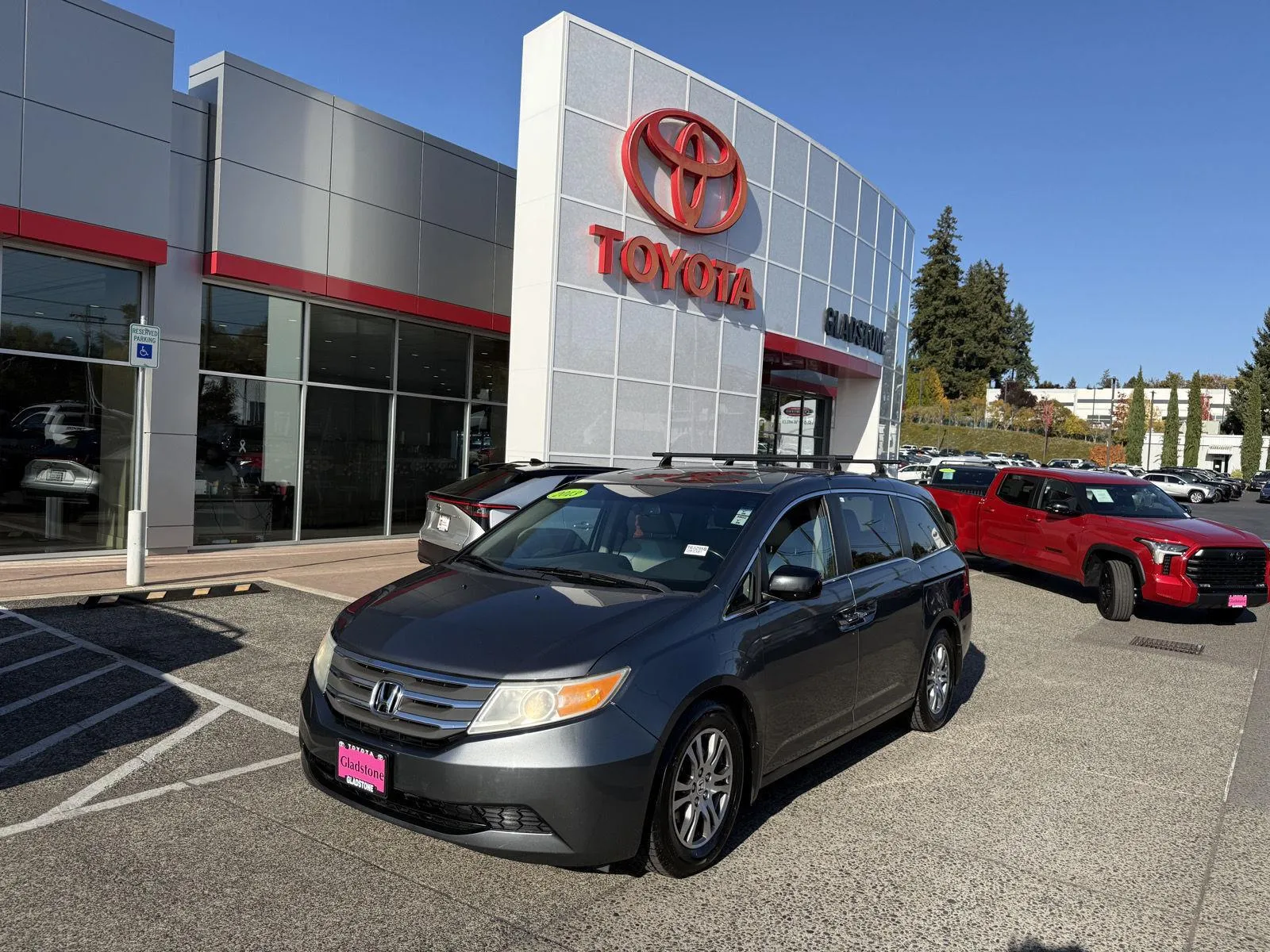 Gray 2013 Honda Odyssey EX-L for sale in Gladstone, OR
