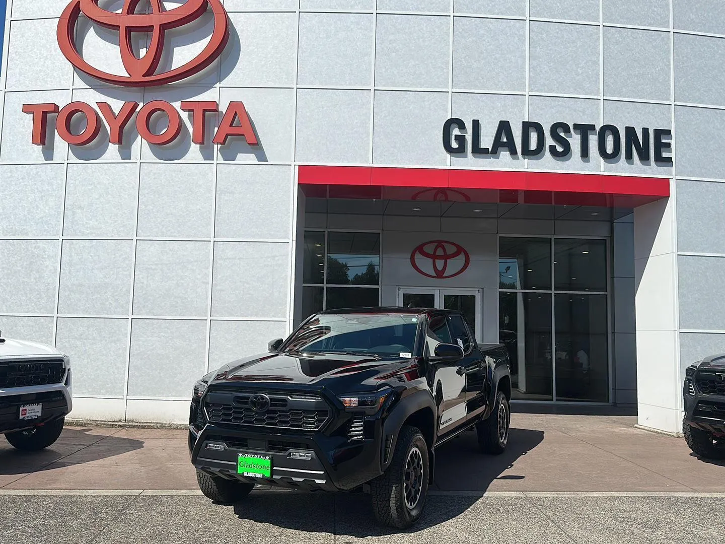 Black 2026 Toyota Tacoma TRD Off Road for sale in Gladstone, OR