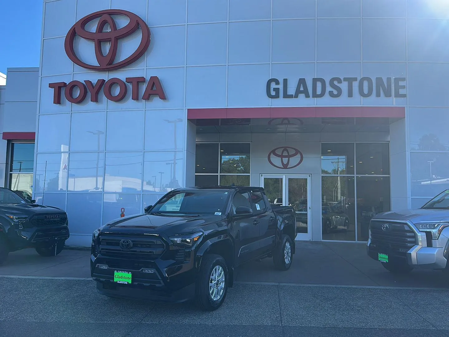 Black 2026 TOYOTA Tacoma SR5 for sale in Gladstone, OR
