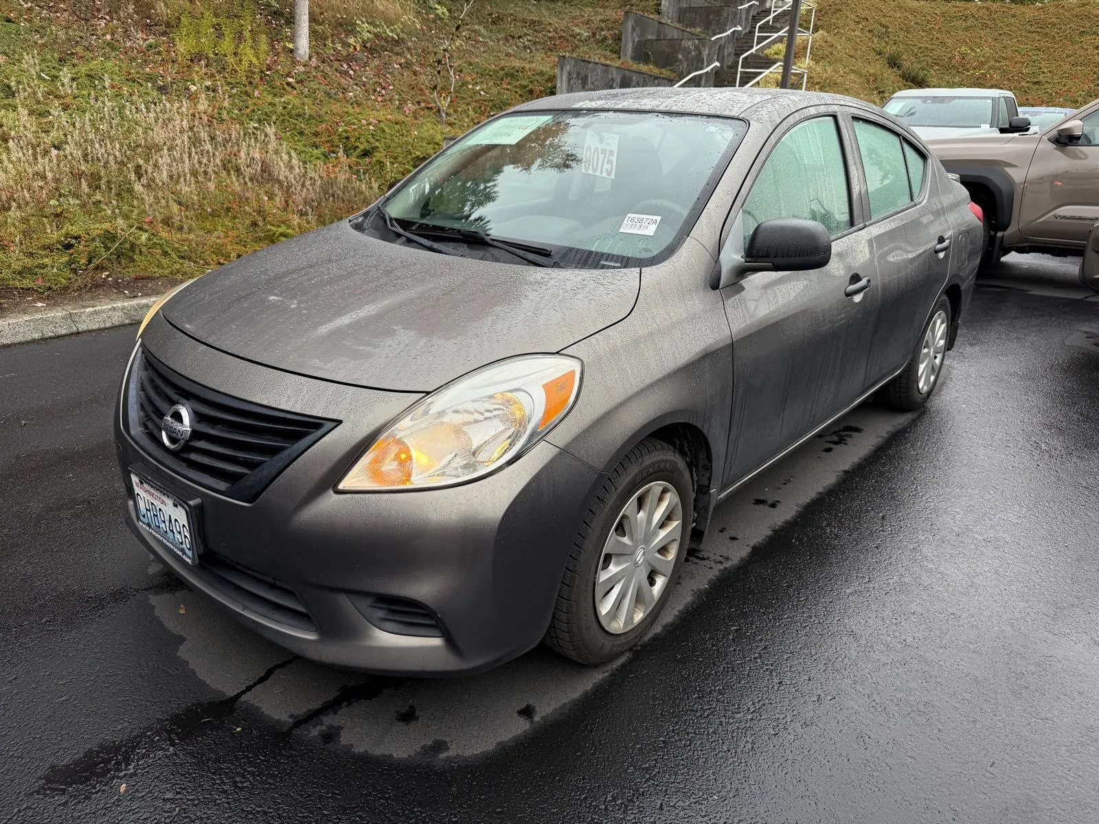 Silver 2014 Nissan Versa S Plus for sale in Gladstone, OR