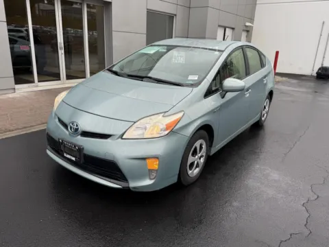 Blue 2013 Toyota Prius Two for sale in Gladstone, OR