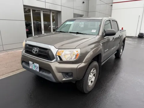 Brown 2014 Toyota Tacoma PreRunner for sale in Gladstone, OR