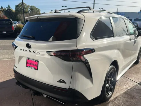 Another view of 2026 Toyota Sienna Woodland Edition for sale in Gladstone, OR at Toyota of Gladstone
